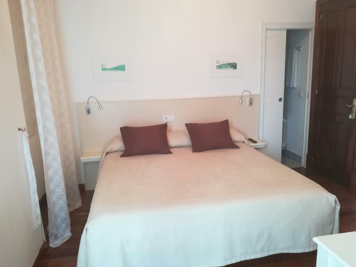 Casa Simon Otel Tríacastela Dış mekan fotoğraf