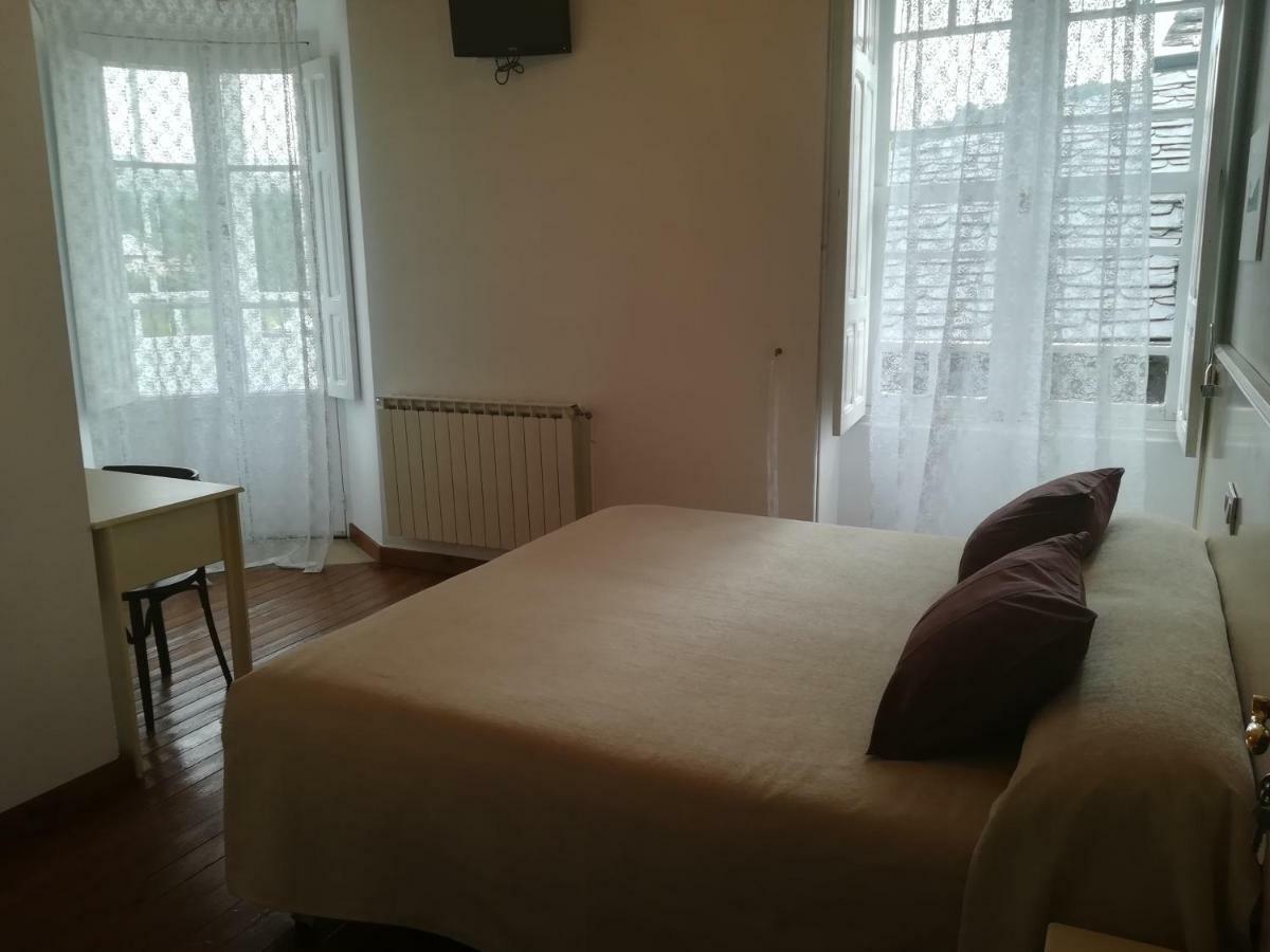 Casa Simon Otel Tríacastela Dış mekan fotoğraf